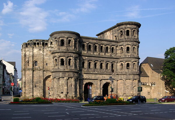 Porta nigra in Trier